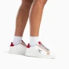 Vanessa Wu Baskets éclair Milie blanc et rouge à lacets argent< Baskets