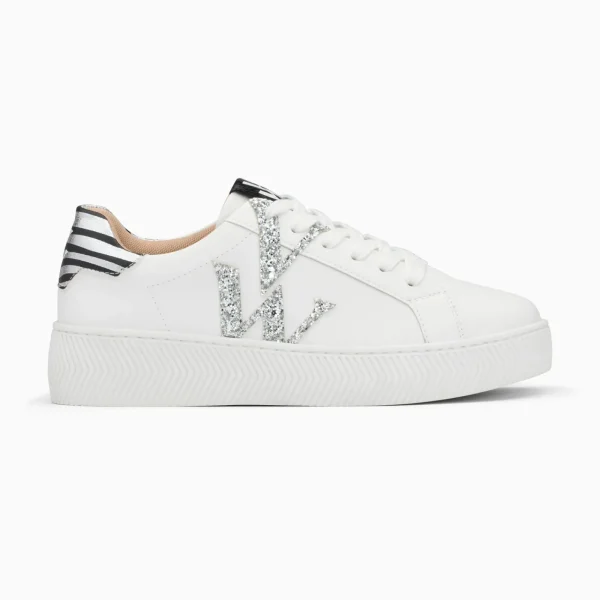 Vanessa Wu Baskets monogramme Lou blanc et argent à lacets< Baskets