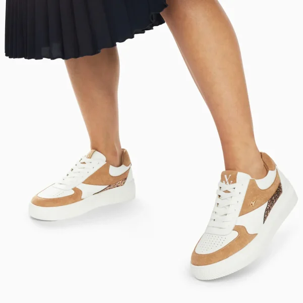 Vanessa Wu Baskets Nassita beige et rose gold à lacets< Baskets