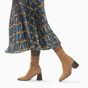 Vanessa Wu Bottines chaussettes Alizée beiges à talon trapèze< Bottines