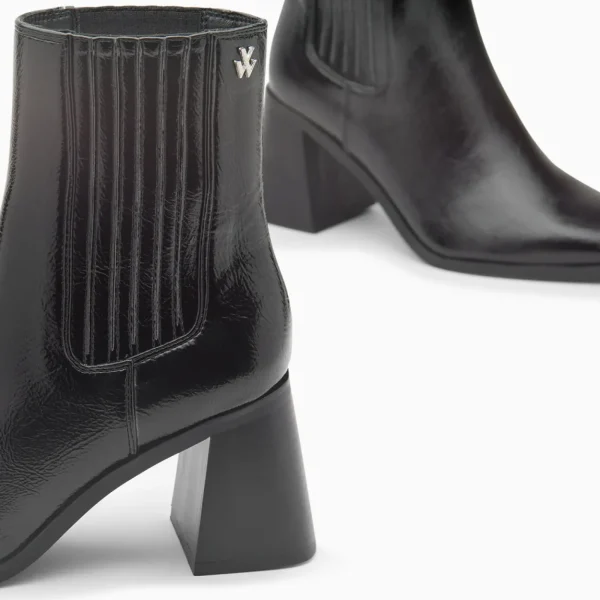Vanessa Wu Bottines montantes Taylor noires à talon trapèze< Bottines