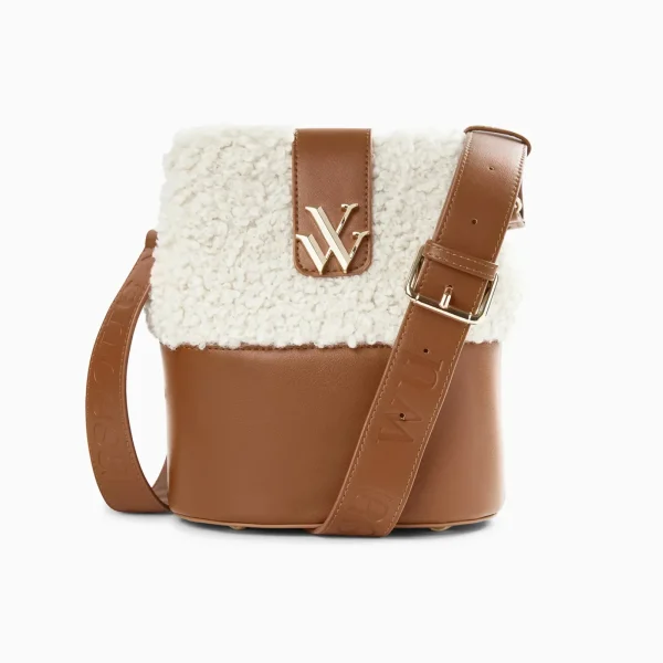 Vanessa Wu Sac seau Leslie camel en fausse fourrure< Sacs