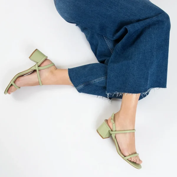 Vanessa Wu Sandales à talon minimalistes Oriane vert pastel< Sandales À Talon, Compensées