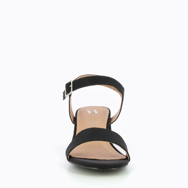 Vanessa Wu Sandales Melissa noires à petit talon épais< Sandales À Talon, Compensées
