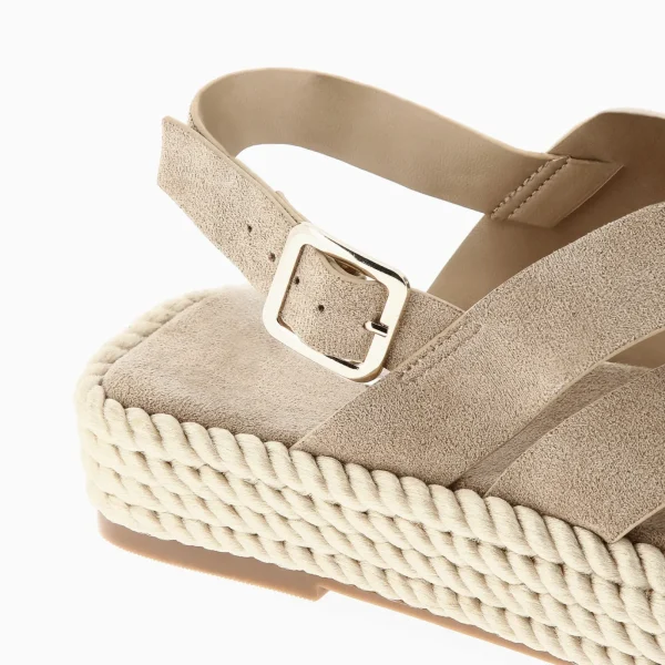 Vanessa Wu Sandales plateformes Linda à brides croisées taupe< Sandales Plates